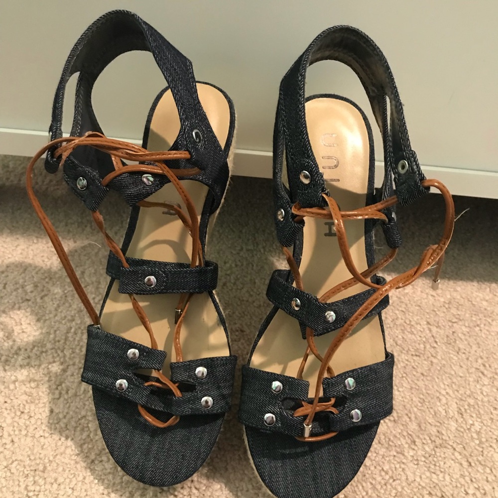 Unisa wedged sandals